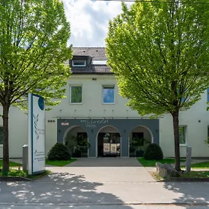 Schreder Hotel Munich
